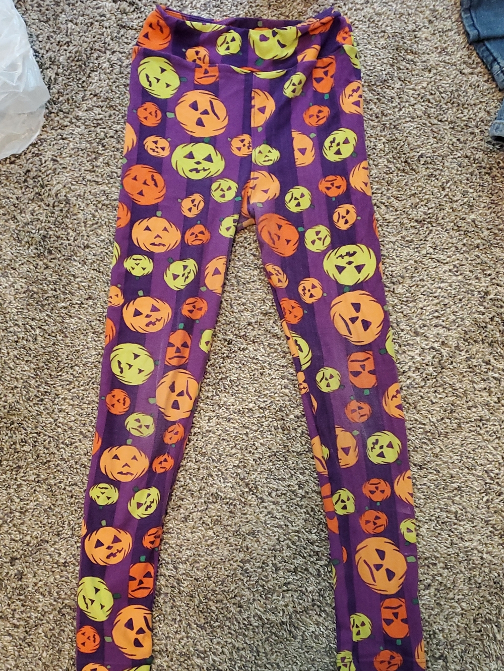 LuLaRoe Purple Leggings with Orange Pumpkin Print